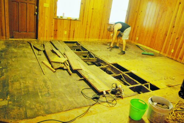 Subfloor Demolition in Rockford