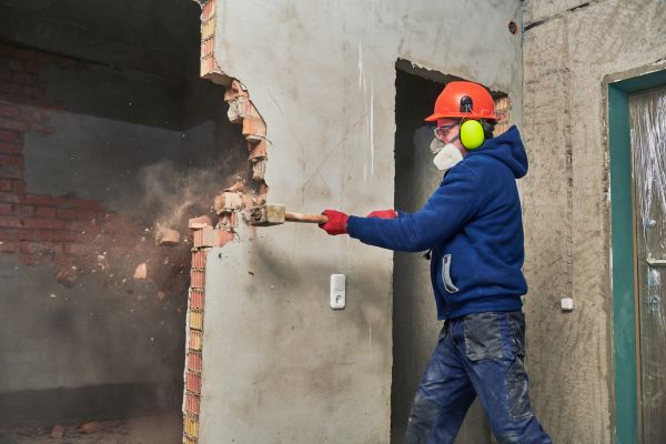 Wall Dismantling in Rockford